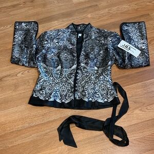 NWDT J.B.S. Ltd black/gray floral mosaic print long sleeve tunic/jacket. Size 6.